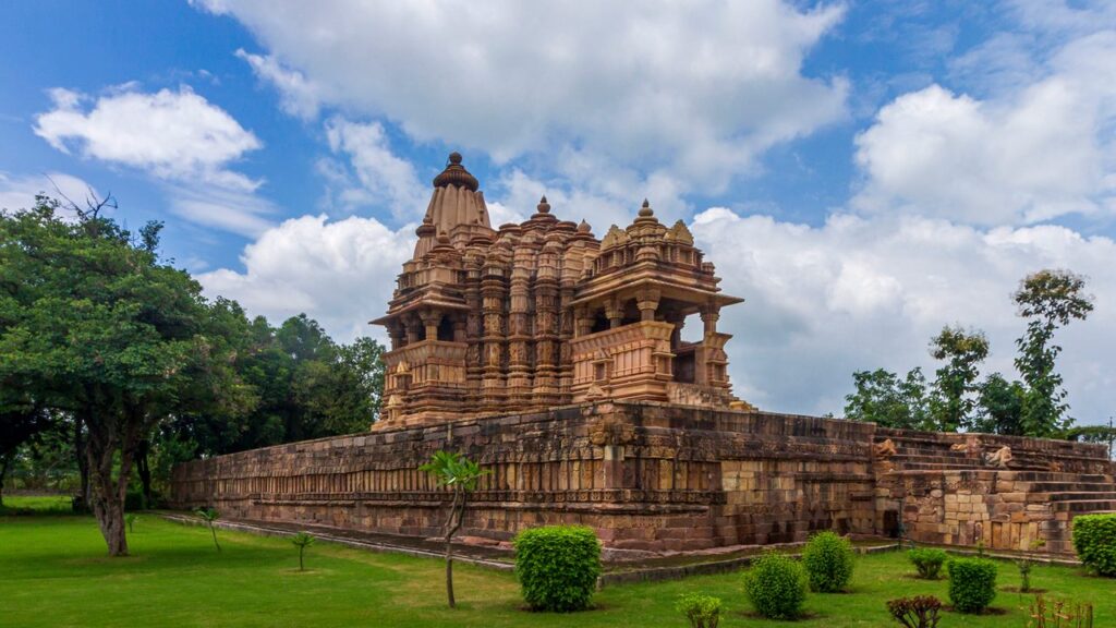 11-Day Golden Triangle with Khajuraho & Varanasi — Kaimur Holidays