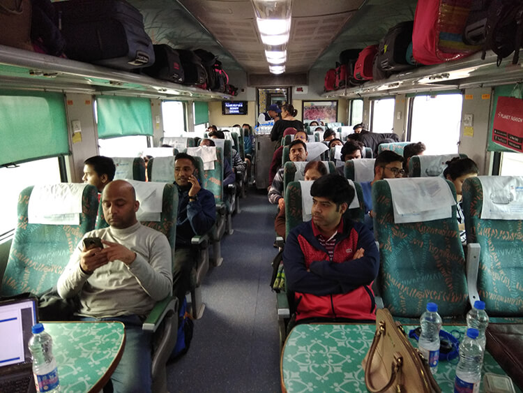 gatimaan-express-from-innerview